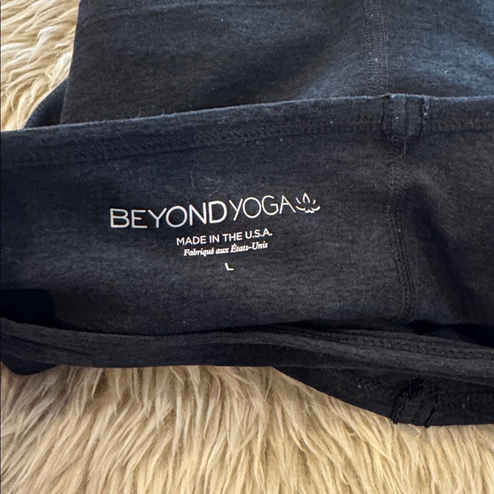 Beyond Yoga Black Racerback Tank Top - Picture 4 of 4